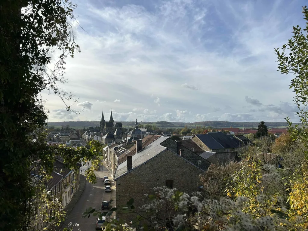 Journée des réseaux et fin de saison 2025 à Mouzon dans les Ardennes vue de Mouzon
