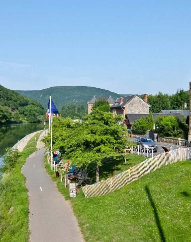 Les Ardennes séduisent la presse britannique !