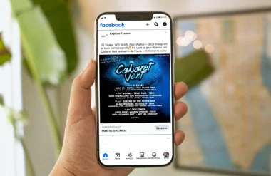 campagne meta pour le Cabaret Vert - ADT des Ardennes et Atout France Pays Bas 2025 - vue d'un téléphone portable avec la campagne Cabaret Vert