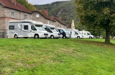 aire de camping-cars à Monthermé dans les Ardennes
