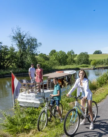 Tourisme fluvial et fluvestre dans le Sud Ardennes